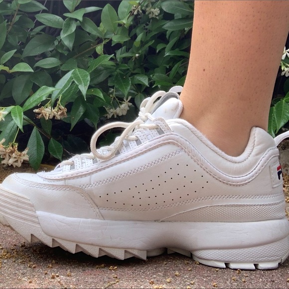 white fila disruptor II premium - Picture 4 of 4